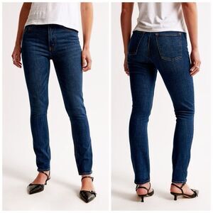 NWT Abercrombie and Fitch The Skinny High Rise Jeans Dark Wash Size 28/6 R